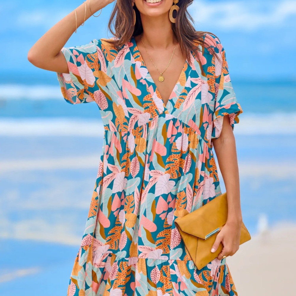 Cupshe Mini Dress in Blue and Pink with V-Neck